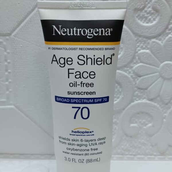 Neutrogena Age Shield Face Oil-Free Sunscreen Broad Spectrum SPF 70 88ml
